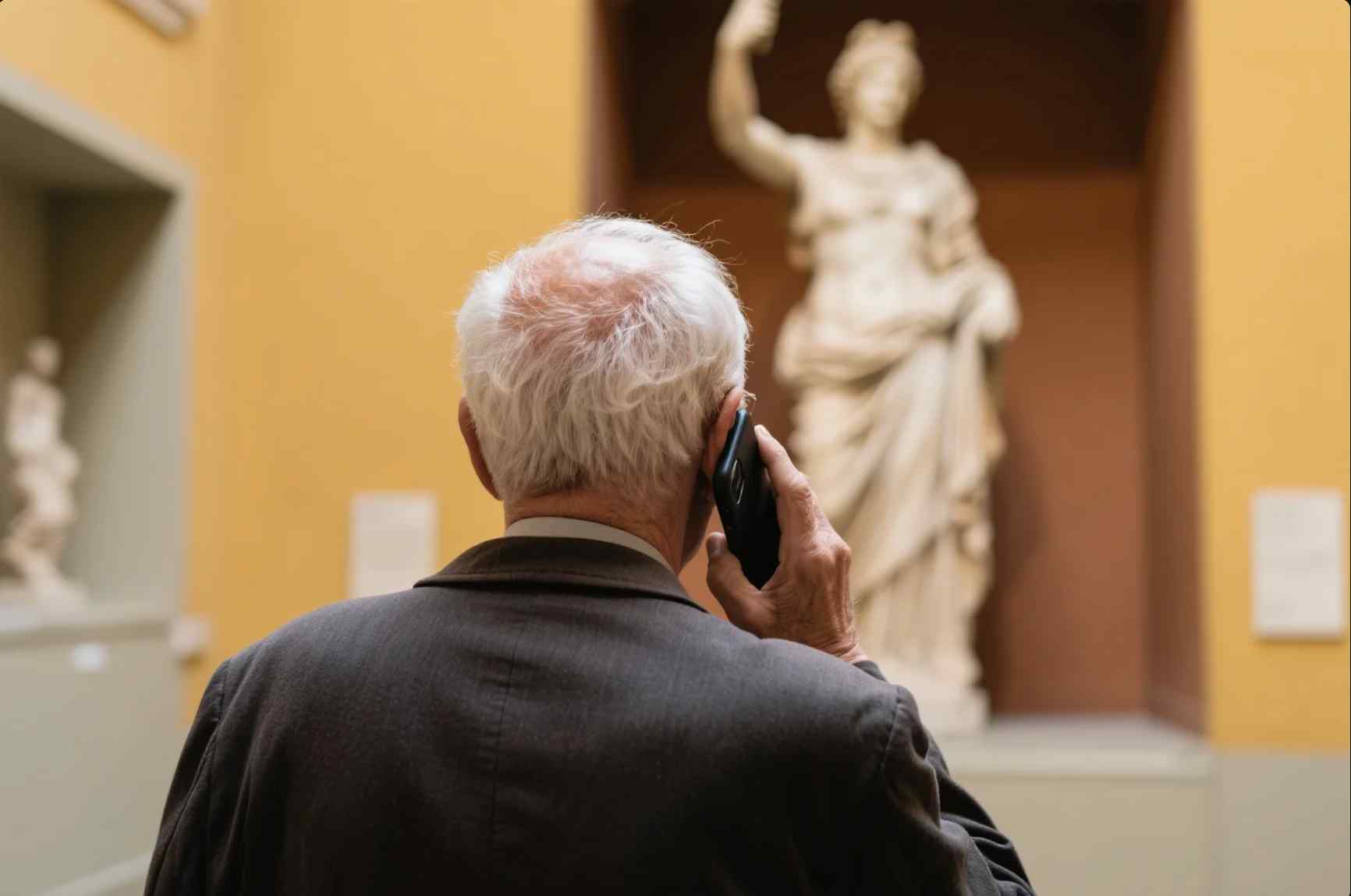 Interactivity and dynamism